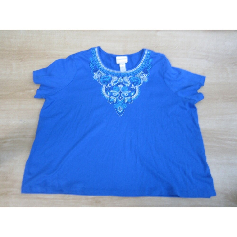 Alfred Dunner Blue Geometric Knit V-Neck Embroidered Beaded Top 2X